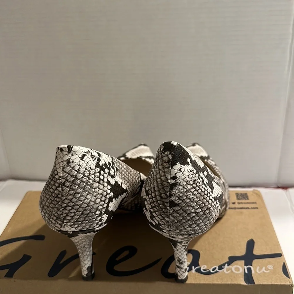 Alfani Step and Flex heels pre owned - Picture 3 of 6